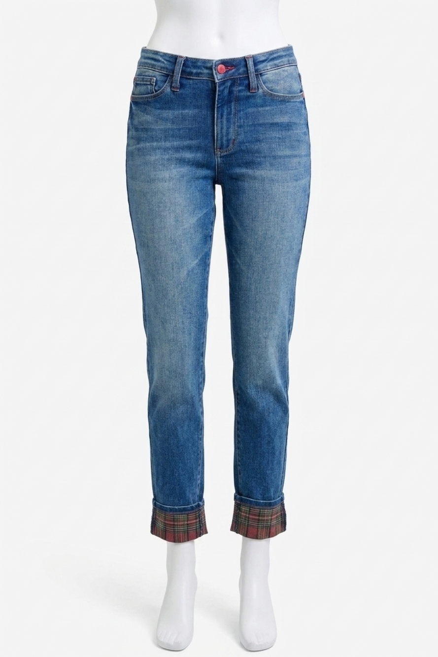 NEW JUDY BLUE best of the plaid boyfriend jeans in medium wash